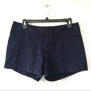 Lilly Pulitzer solid navy dress shorts size 6